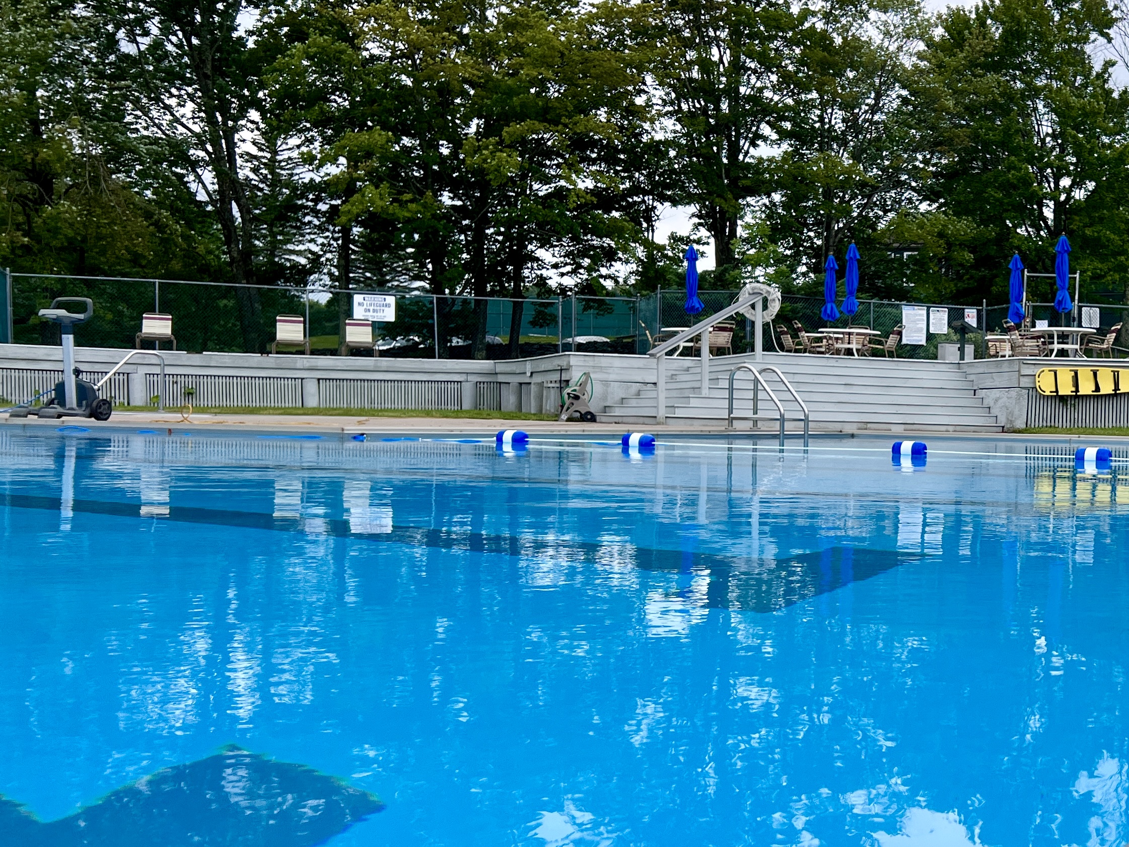 Photo of the RRVA pool taken in June 2023, by Jeantet Fields